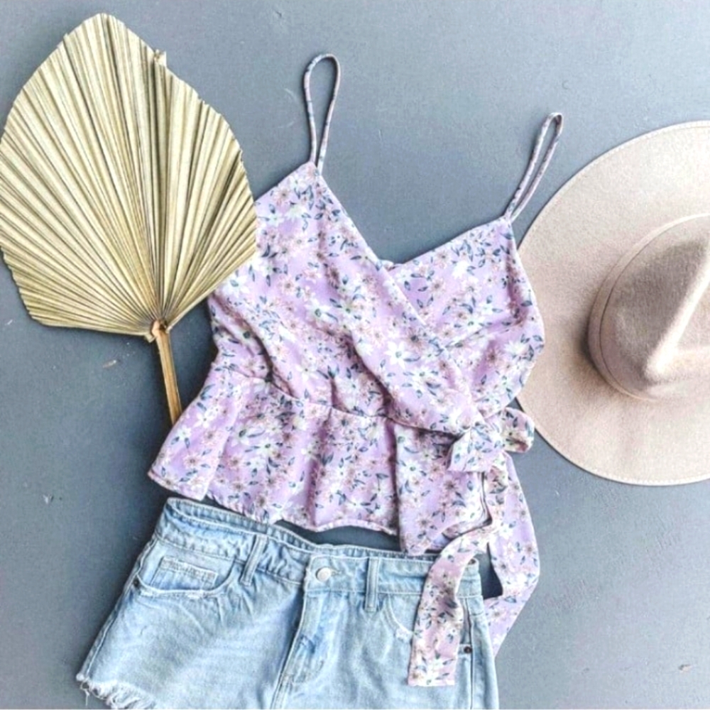 Floral Spaghetti Strap Top New, boutique large fits like M